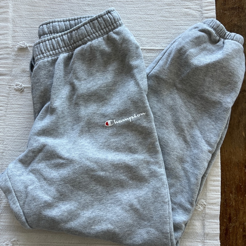 Women’s Champion sweatpants